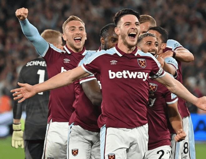 斯洛特下课？曝利物浦高层愿等到新年前 仍盼他过难关