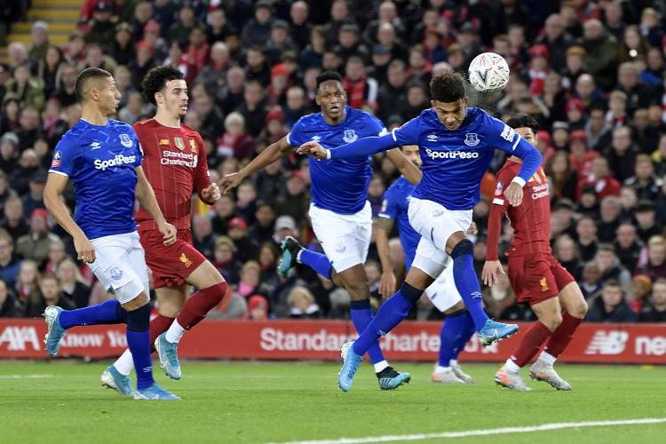 篮网爆冷胜绿军，三分雨浇灭凯尔特人反扑火焰