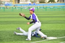 文班35+18约基奇41+18马刺胜掘金 国王擒灰熊