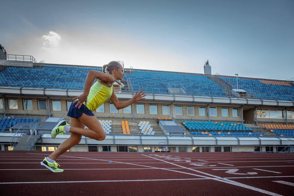 顶薪梦碎！3年12亿合约到手，特雷杨要尽快决定